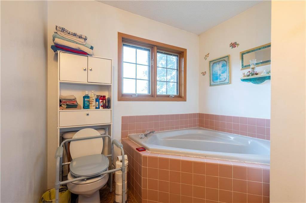 W10904 Vance Road, Black River Falls, WI 54615