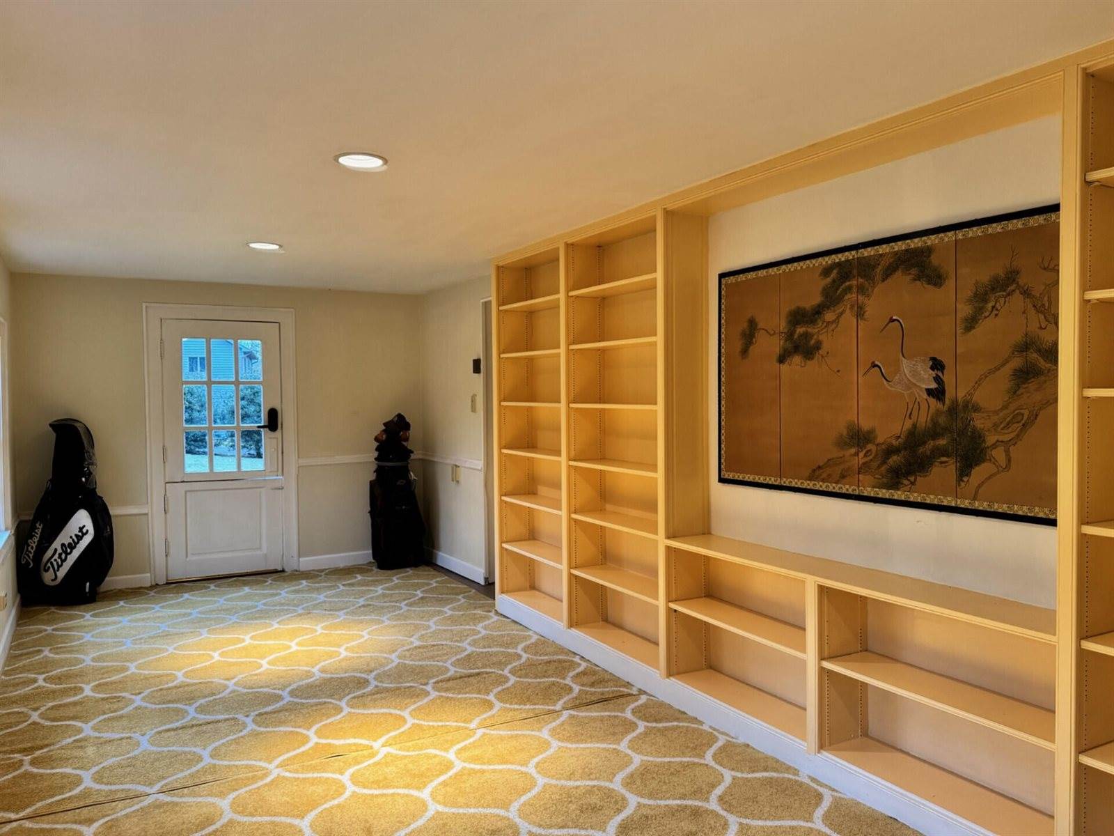 180 Park Ln, Hot Springs, VA 24445