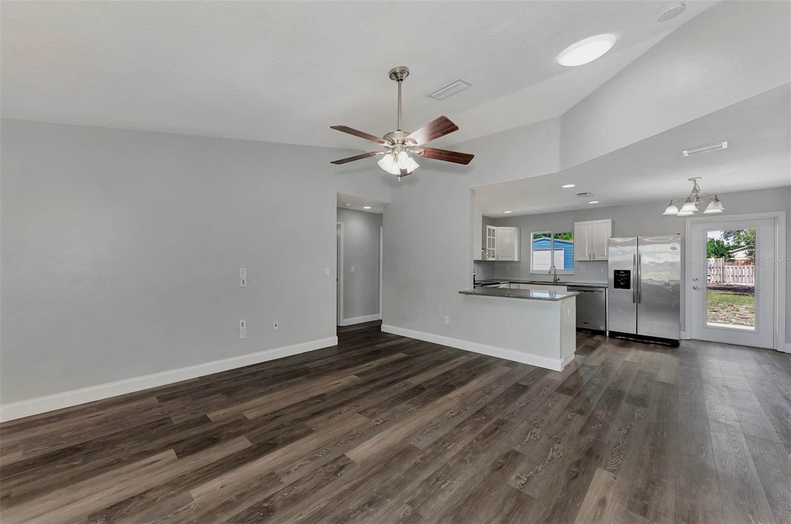 5160 Camus Street, Sarasota, FL 34232