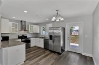 5160 Camus Street, Sarasota, FL 34232