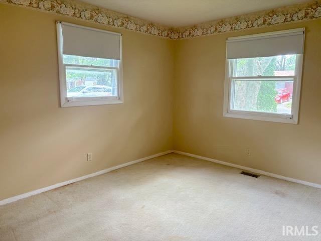 2301 N Old Towne Lane, Muncie, IN 47304