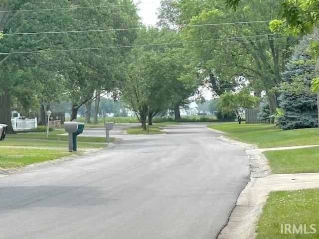 2301 N Old Towne Lane, Muncie, IN 47304