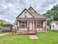 909 North Mckinley Avenue, Shawnee, OK 74801