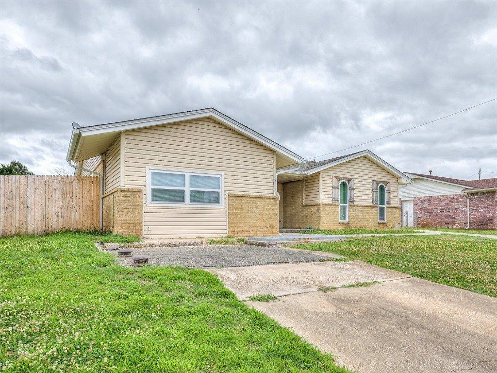 2103 North Tucker Avenue, Shawnee, OK 74804