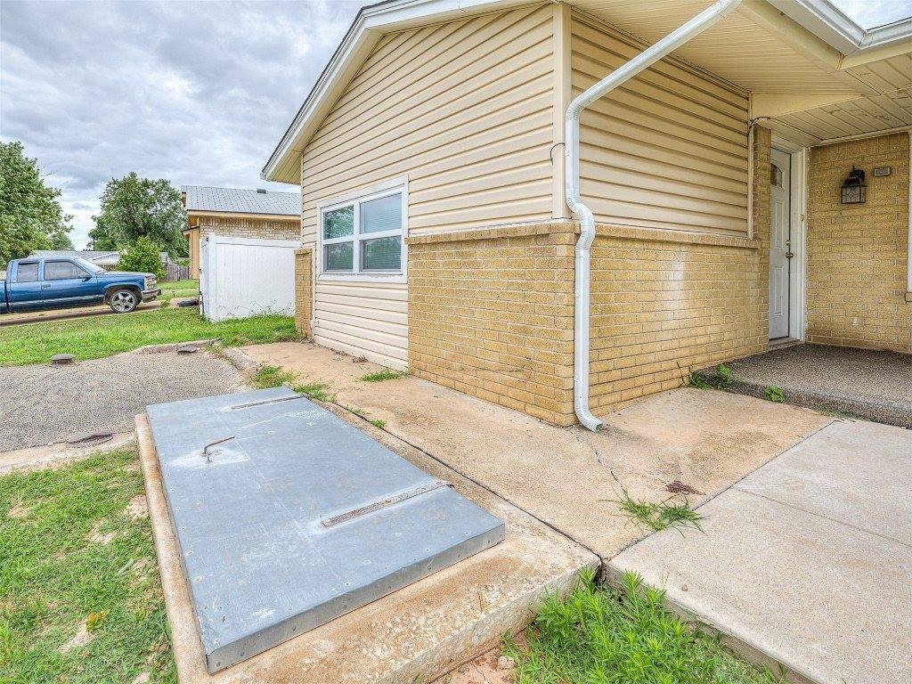 2103 North Tucker Avenue, Shawnee, OK 74804