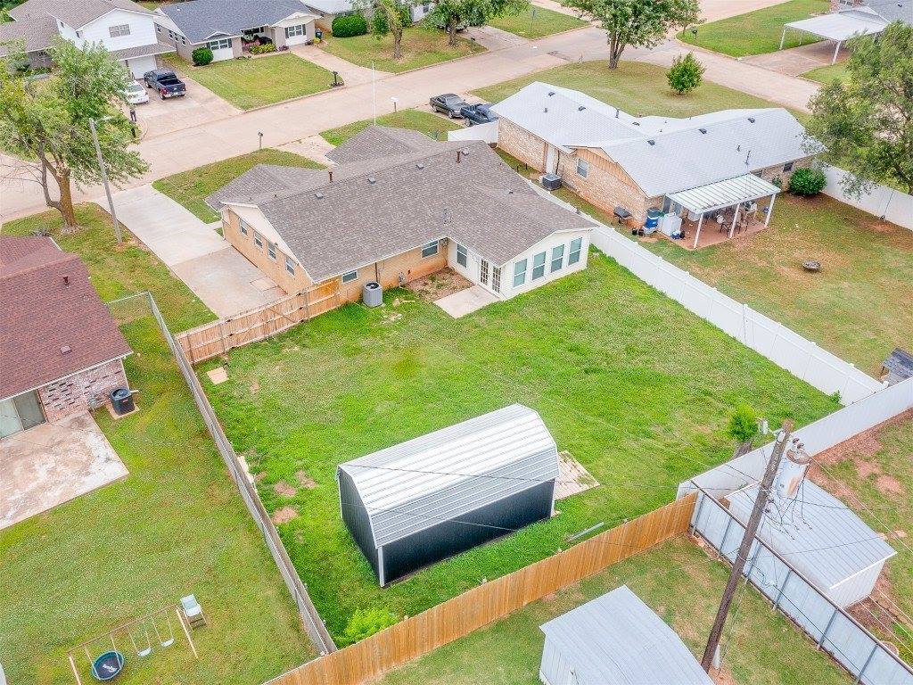 2103 North Tucker Avenue, Shawnee, OK 74804