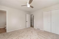 1254 N Frost Drive, Saginaw, MI 48638