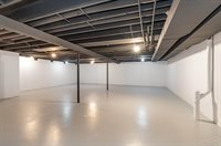 1254 N Frost Drive, Saginaw, MI 48638