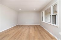 1254 N Frost Drive, Saginaw, MI 48638