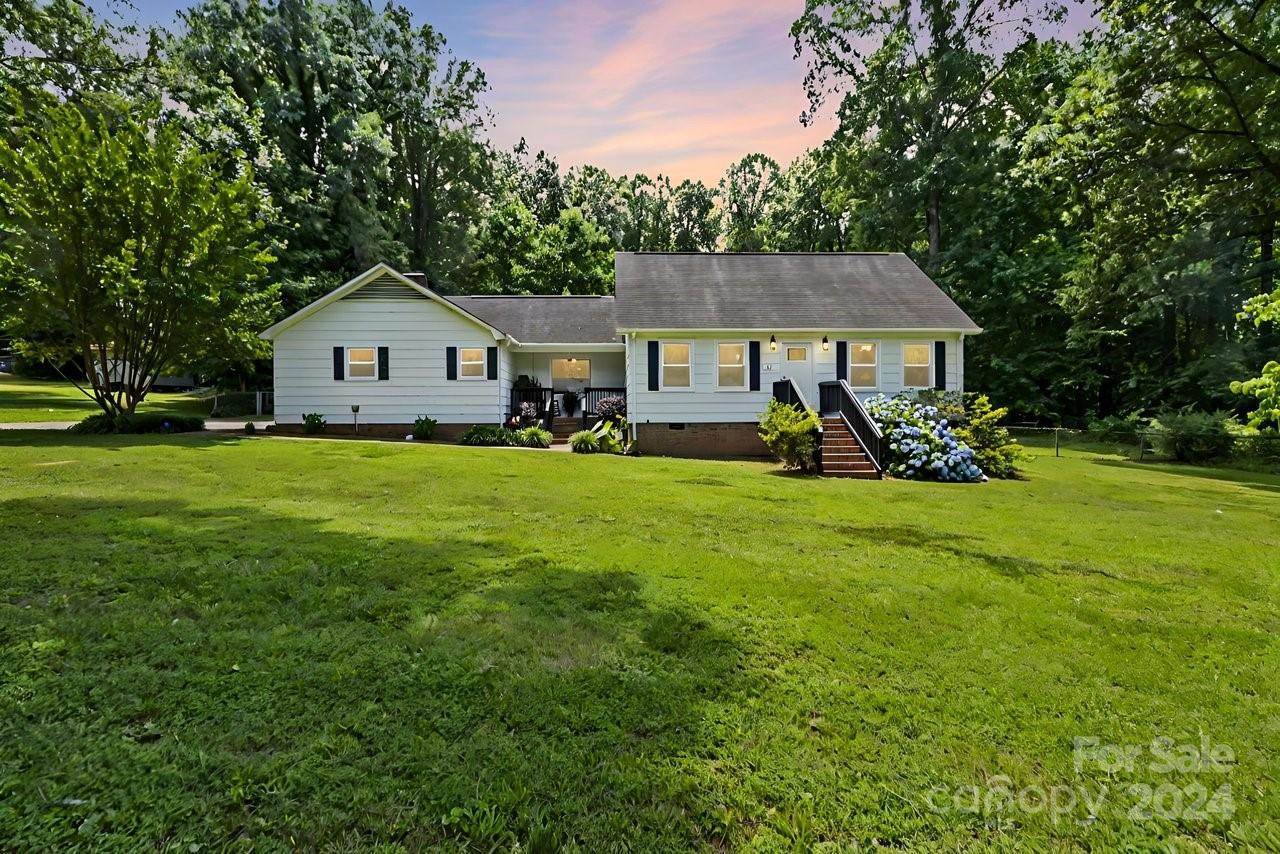 211 Todd Drive, Bessemer City, NC 28016