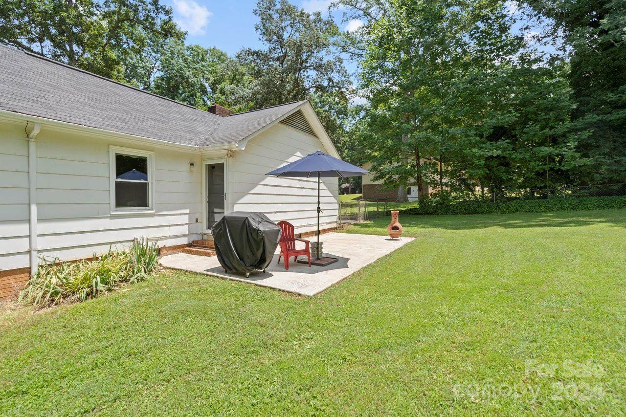 211 Todd Drive, Bessemer City, NC 28016