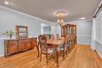 6 Omega Court, Middletown, NJ 07748