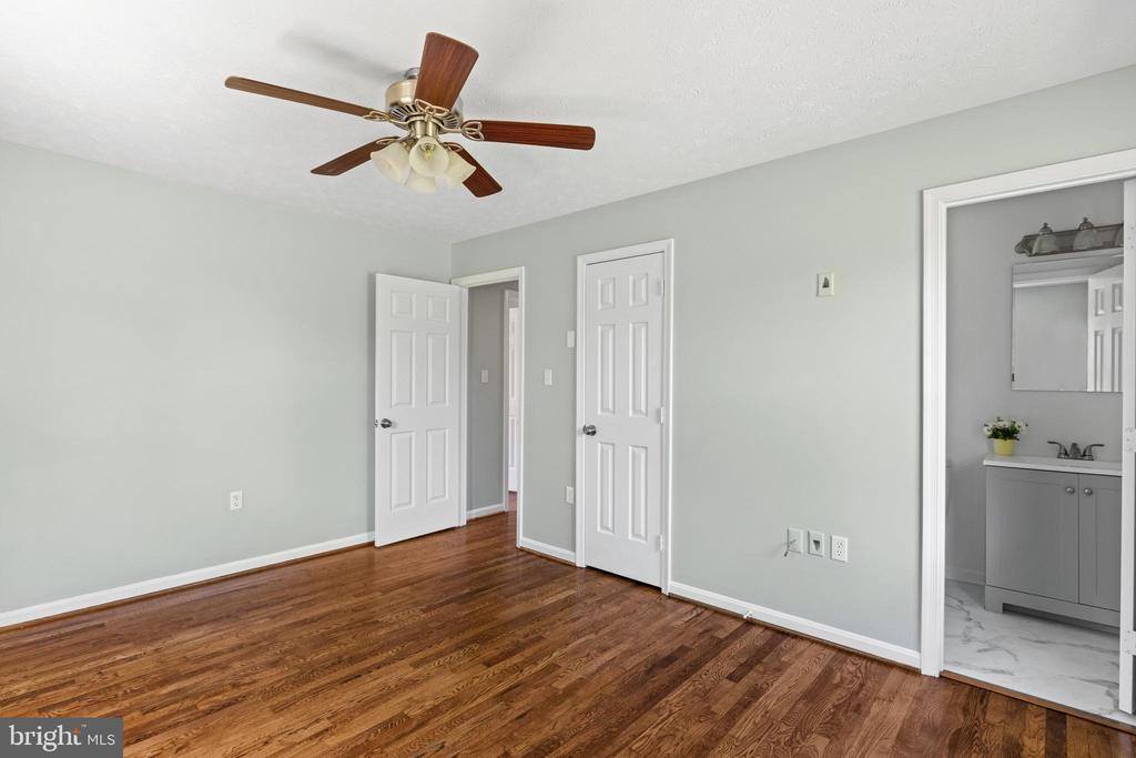 2951 South Pleasant Valley Road, Winchester, VA 22601