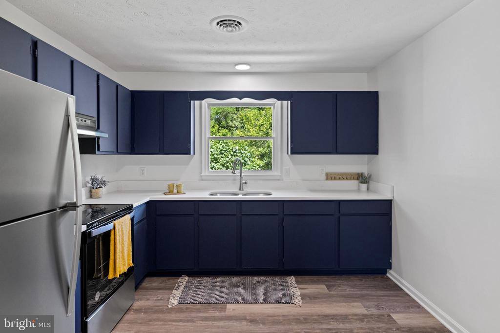 2951 South Pleasant Valley Road, Winchester, VA 22601