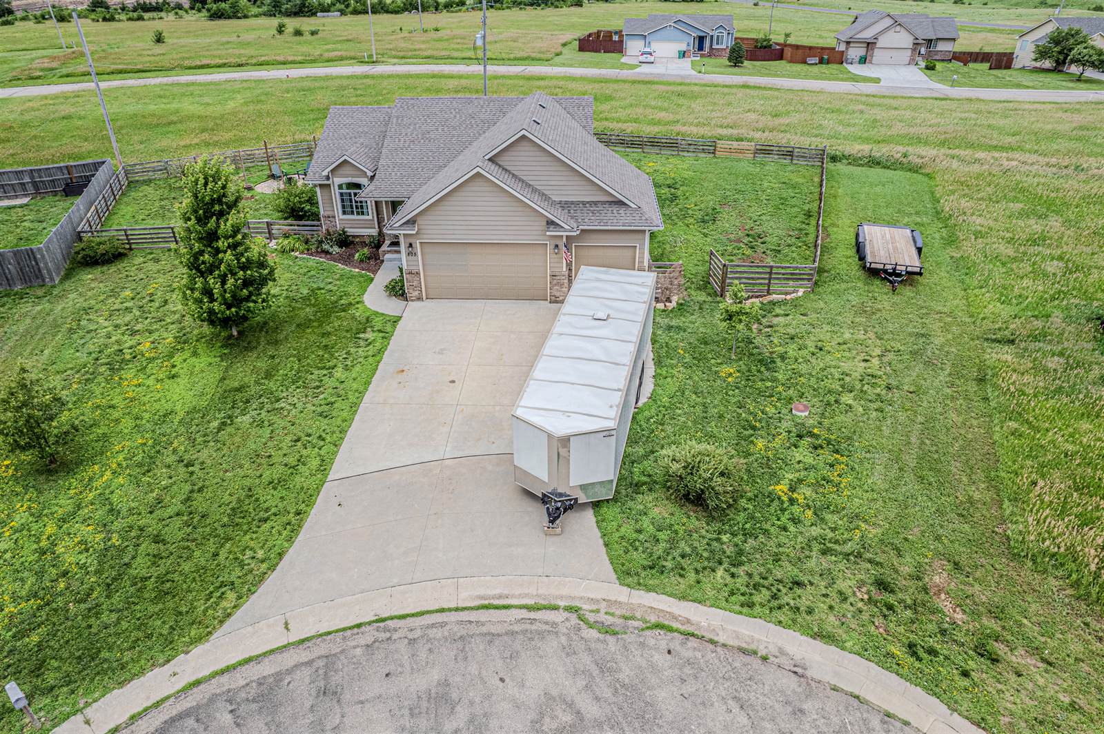 805 Linden Court, Wakefield, KS 67487