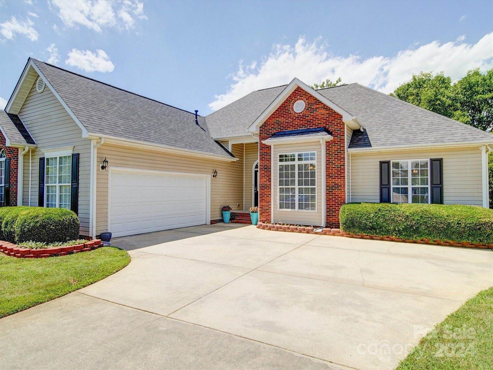 2002 Blazing Star Lane, Monroe, NC 28110