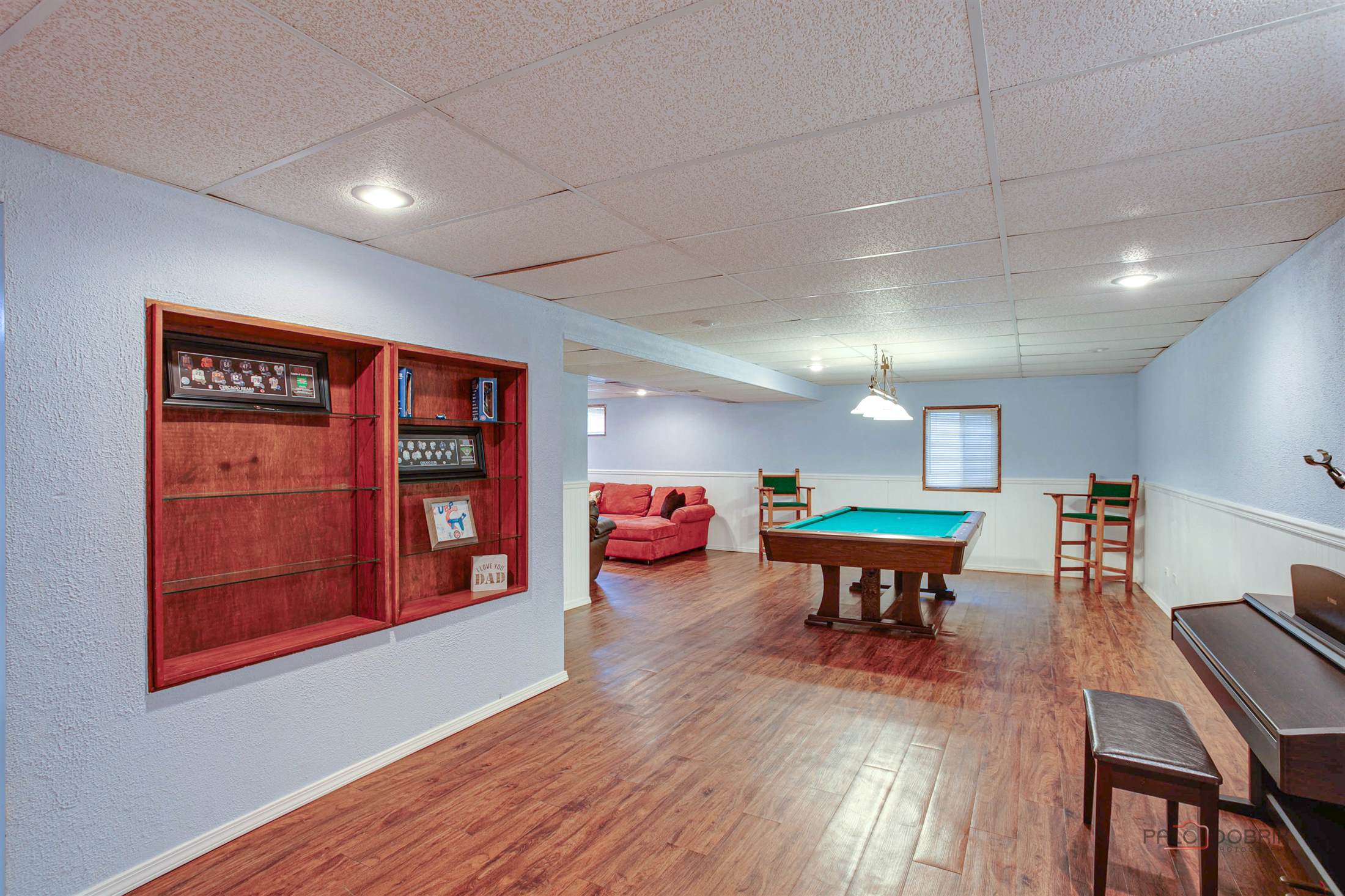 240 Russell Ave, Winthrop Harbor, IL 60096