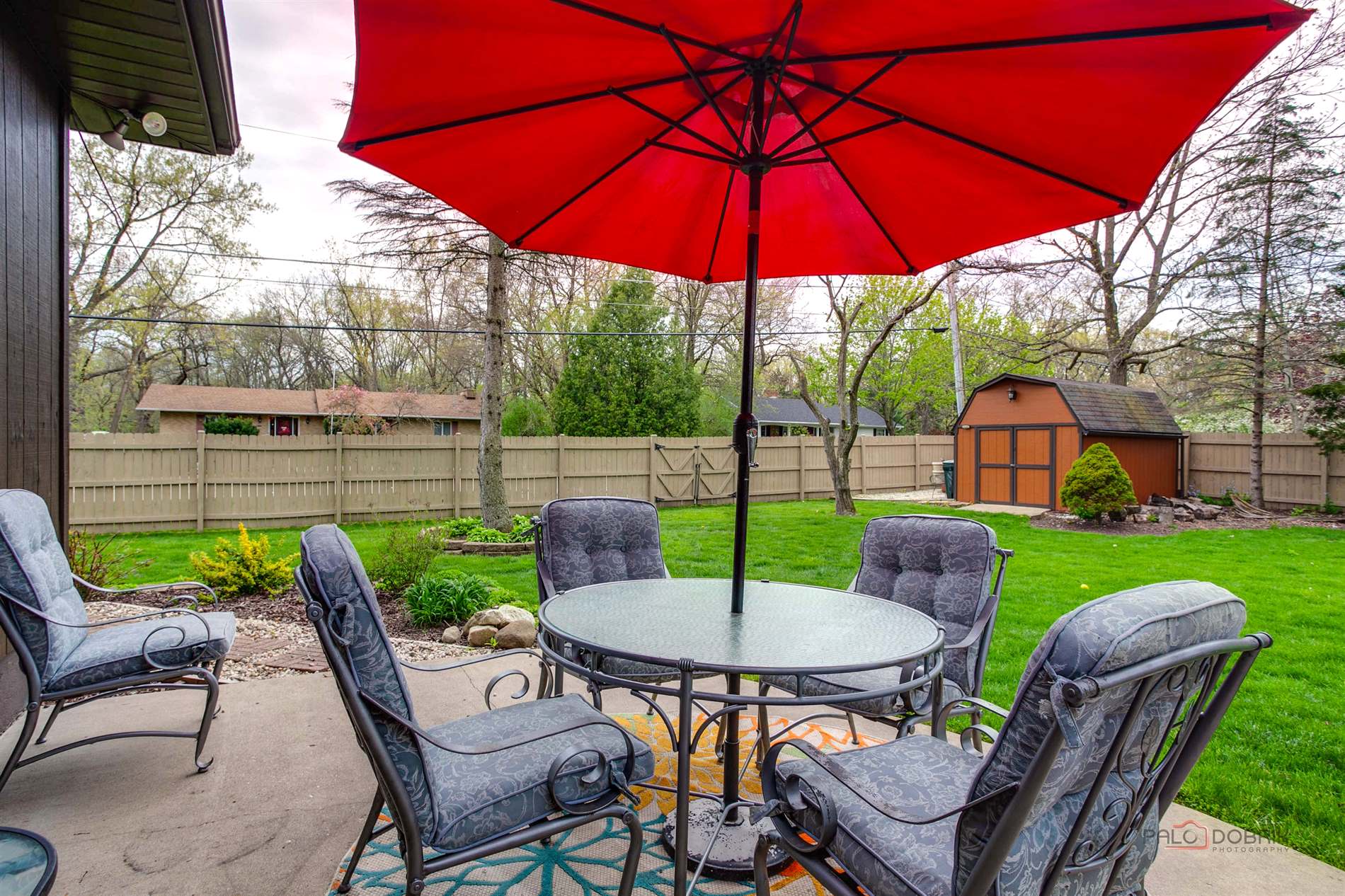 240 Russell Ave, Winthrop Harbor, IL 60096