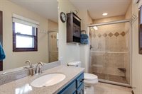 240 Russell Ave, Winthrop Harbor, IL 60096