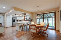 240 Russell Ave, Winthrop Harbor, IL 60096