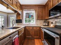 11 Heatherwood Road, Perinton, NY 14450