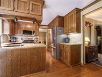 11 Heatherwood Road, Perinton, NY 14450