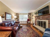 11 Heatherwood Road, Perinton, NY 14450