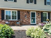 11 Heatherwood Road, Perinton, NY 14450