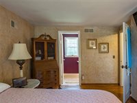 11 Heatherwood Road, Perinton, NY 14450