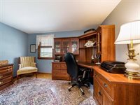 11 Heatherwood Road, Perinton, NY 14450