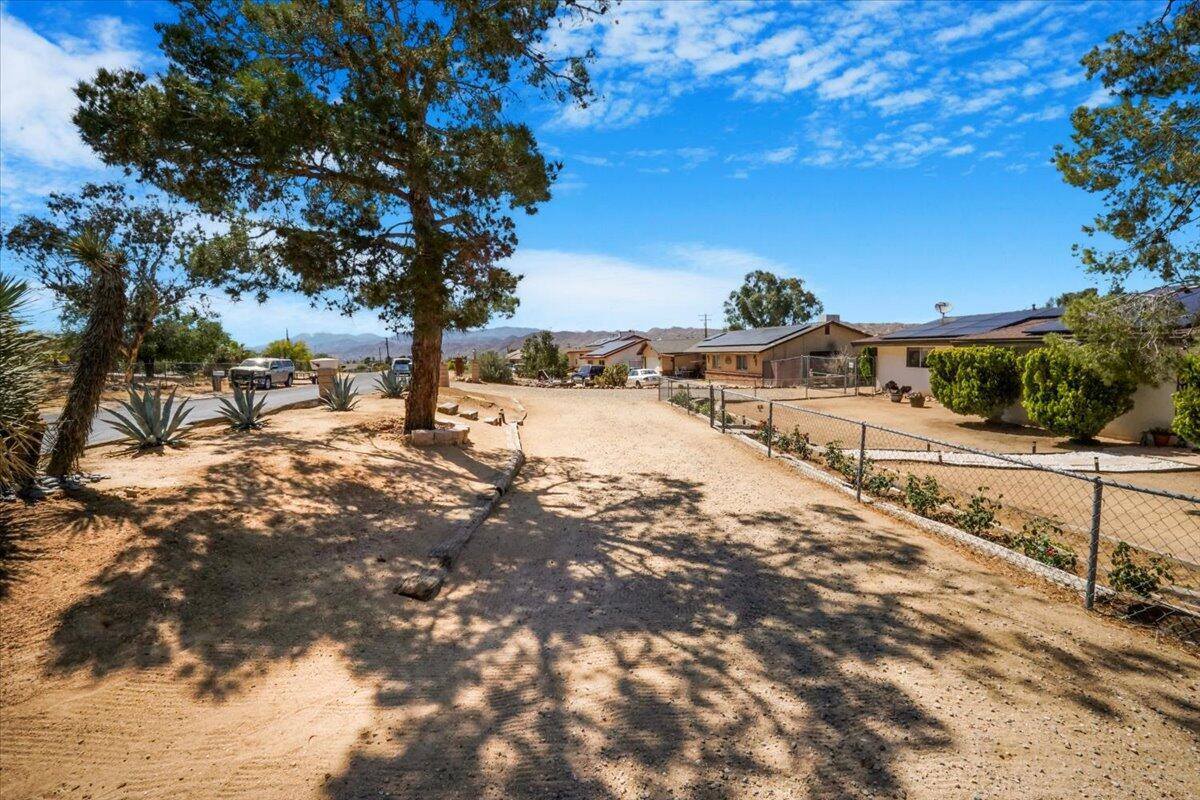 58730 Delano Trail, Yucca Valley, CA 92284