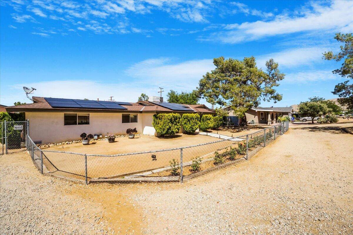 58730 Delano Trail, Yucca Valley, CA 92284