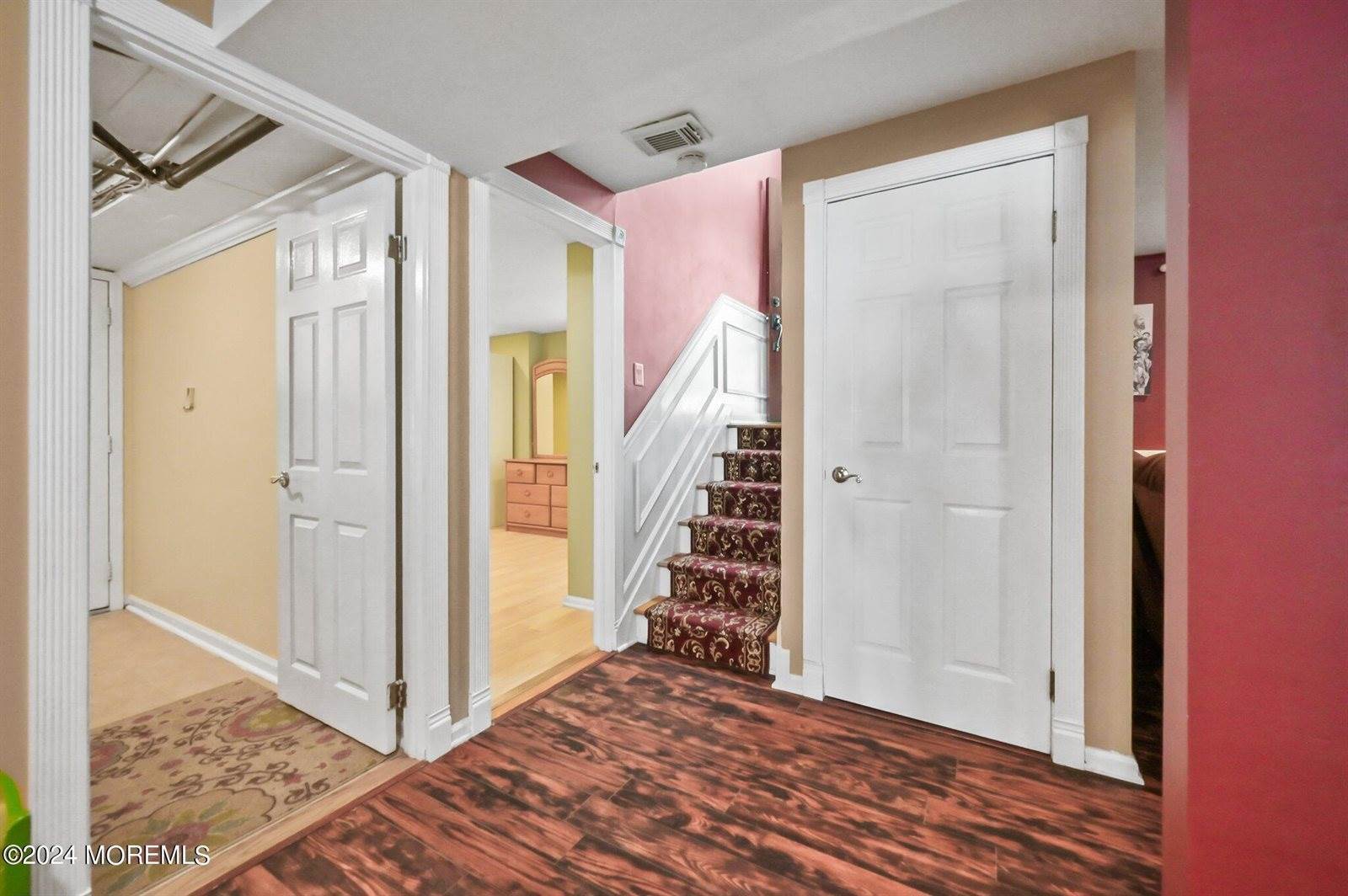 22 Galahad Drive, Manalapan, NJ 07726