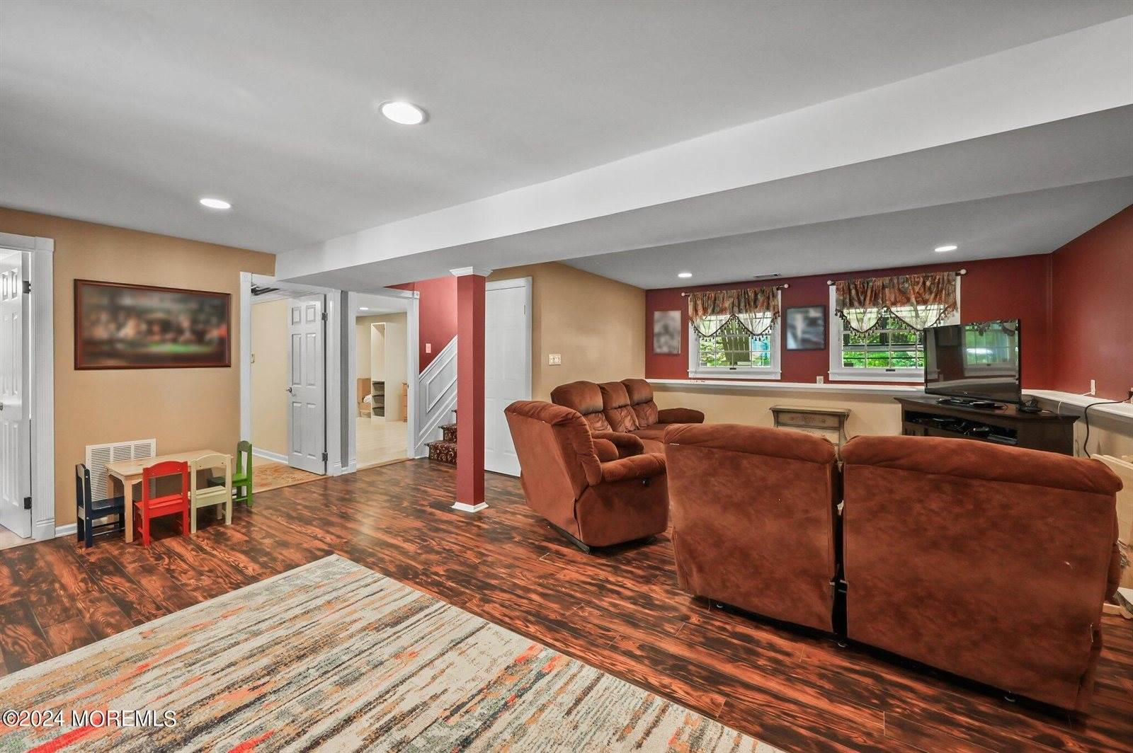 22 Galahad Drive, Manalapan, NJ 07726