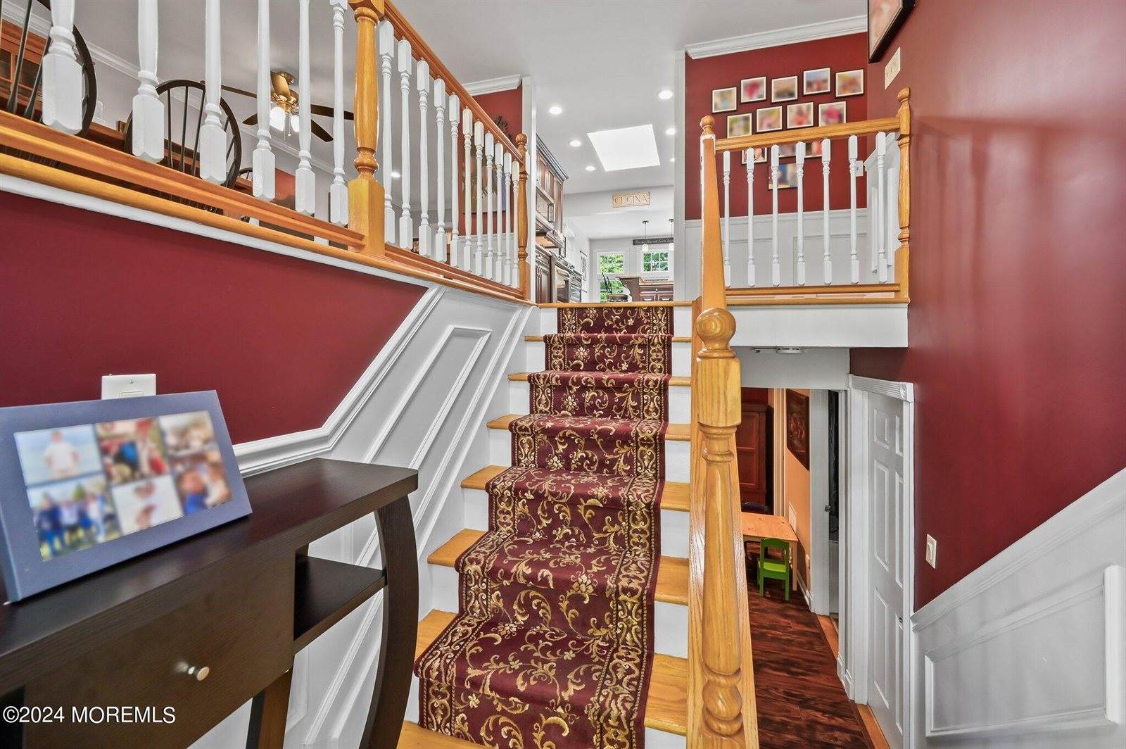 22 Galahad Drive, Manalapan, NJ 07726