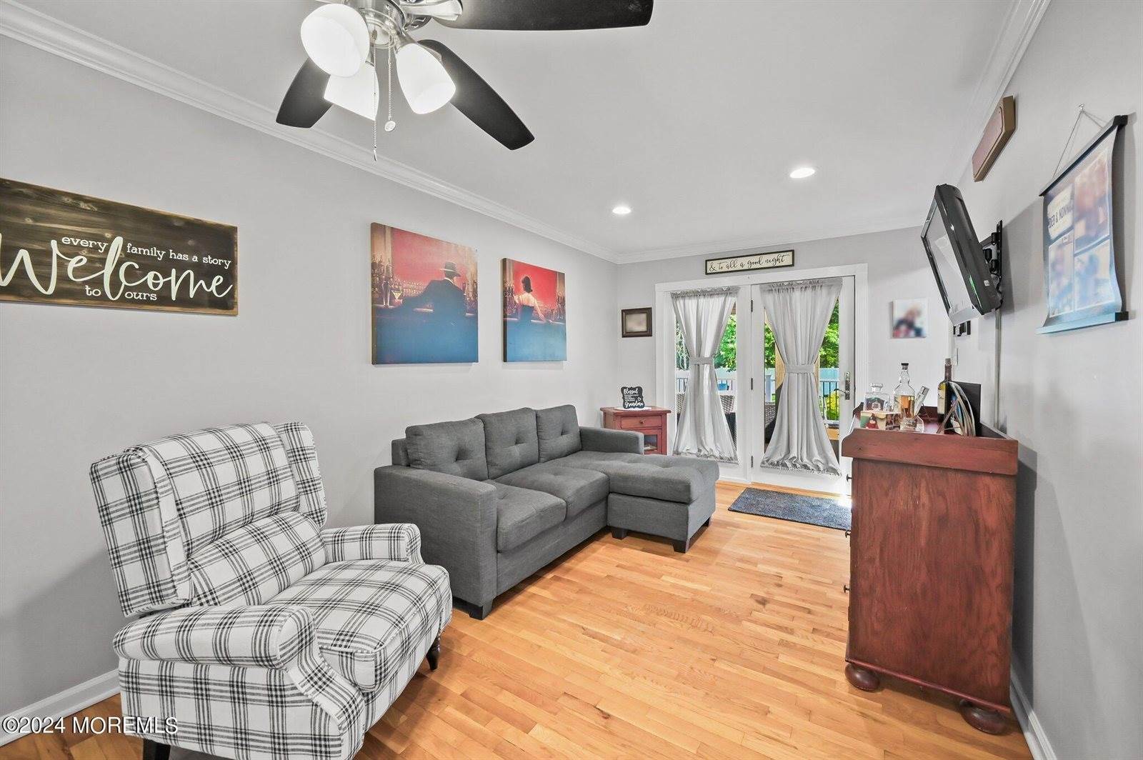 22 Galahad Drive, Manalapan, NJ 07726