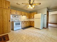 819 Hilltop Dr, Ashland, OH 44805