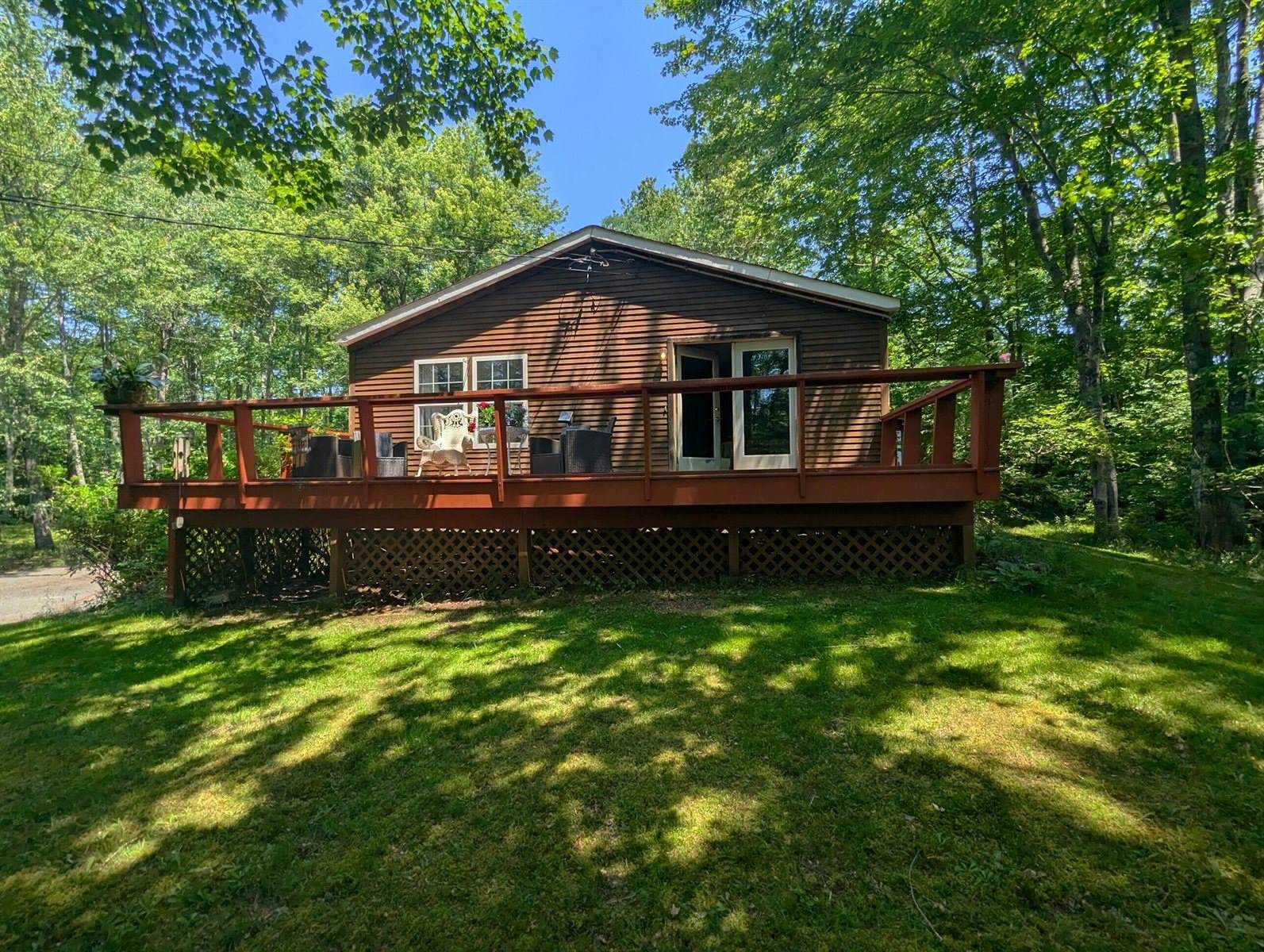 8 Red Fern Road, Trenton, ME 04605