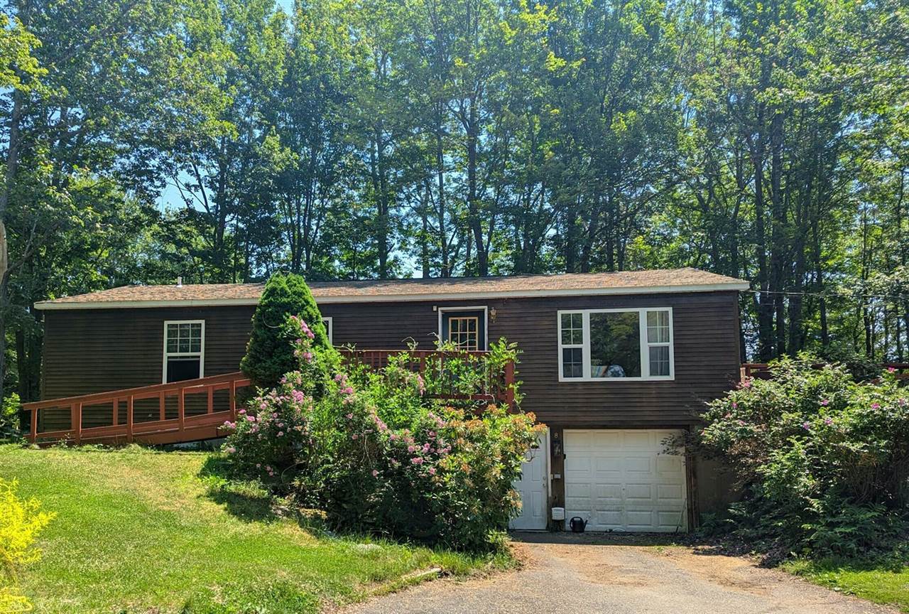 8 Red Fern Road, Trenton, ME 04605