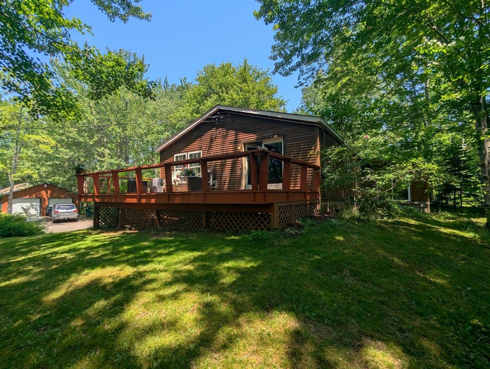 8 Red Fern Road, Trenton, ME 04605