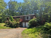 8 Red Fern Road, Trenton, ME 04605