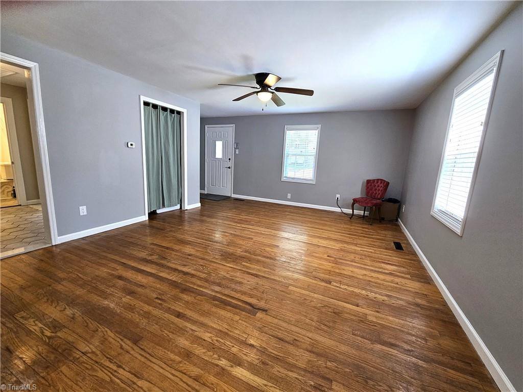 1023 Summit Avenue, Reidsville, NC 27320