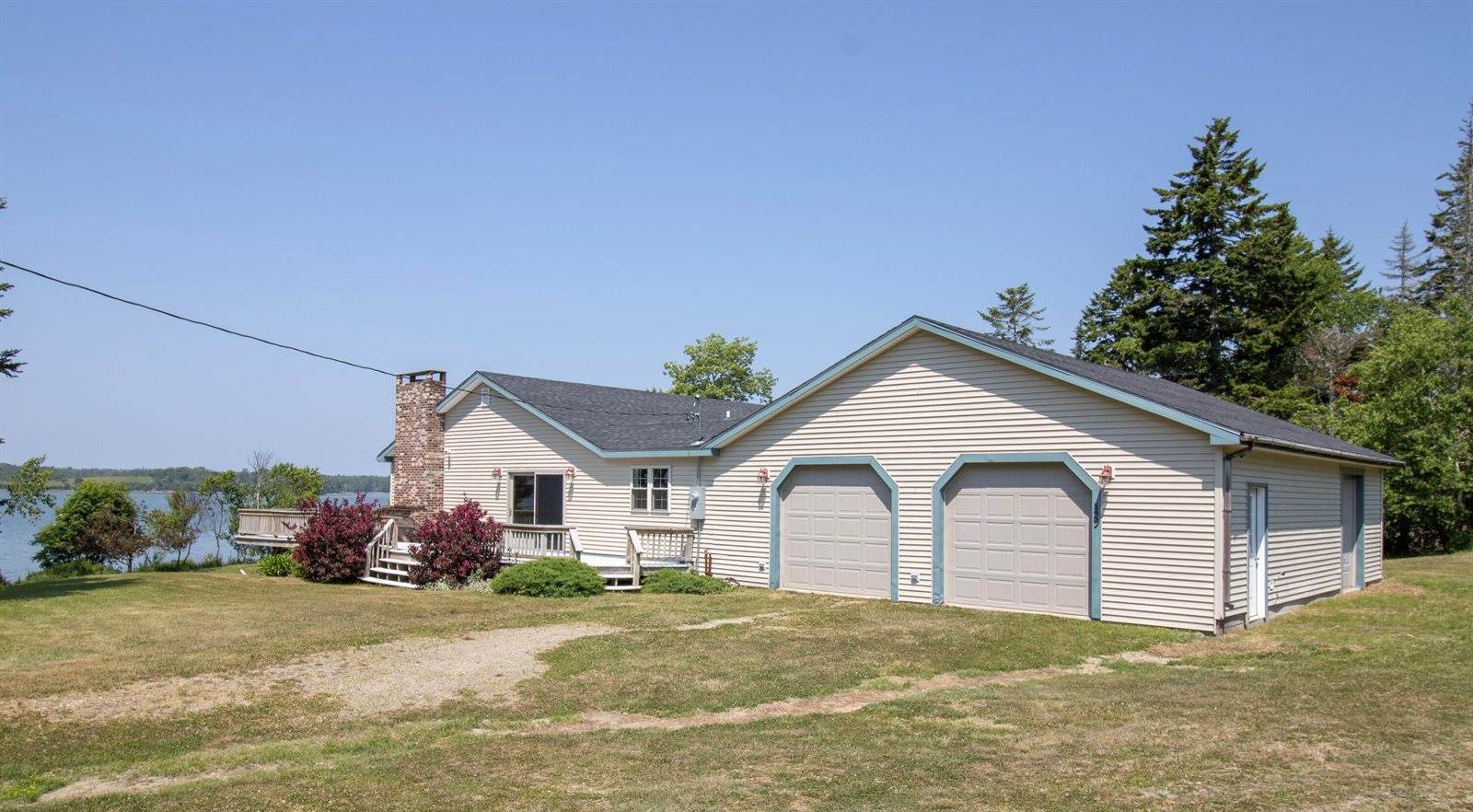 49 Green Point Road, Addison, ME 04606