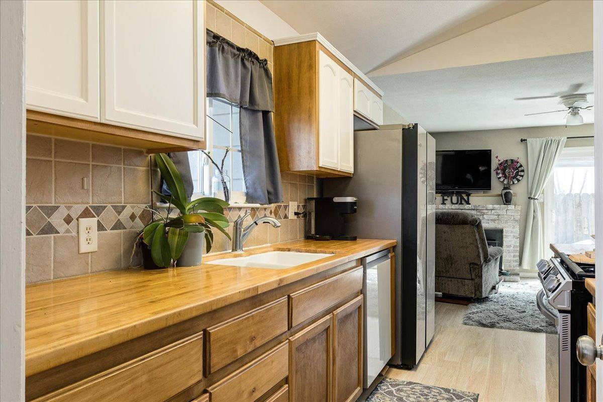 9334 Mark Street, Elk Grove, CA 95624