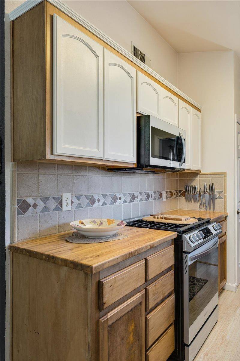 9334 Mark Street, Elk Grove, CA 95624