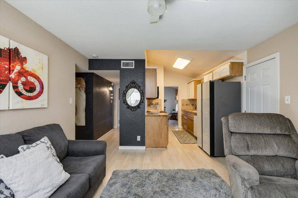 9334 Mark Street, Elk Grove, CA 95624