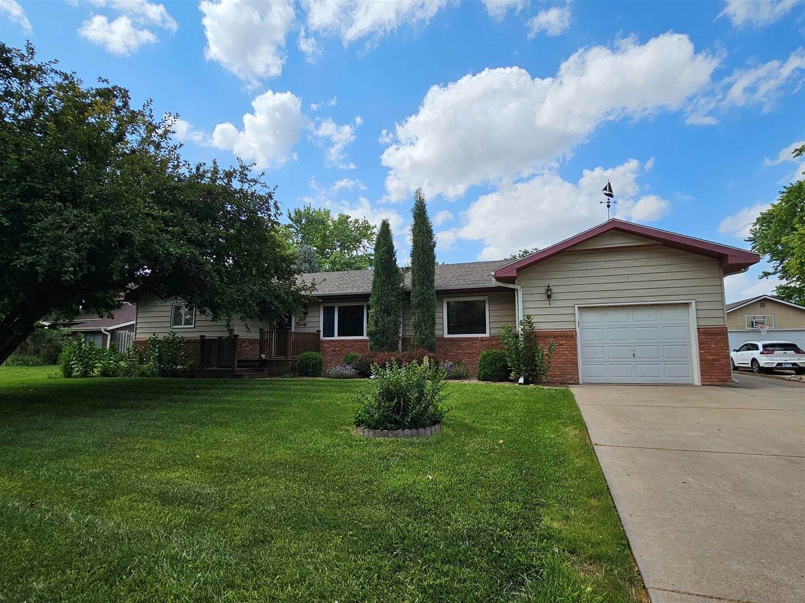 220 Northridge Ct, Lindsborg, KS 67456