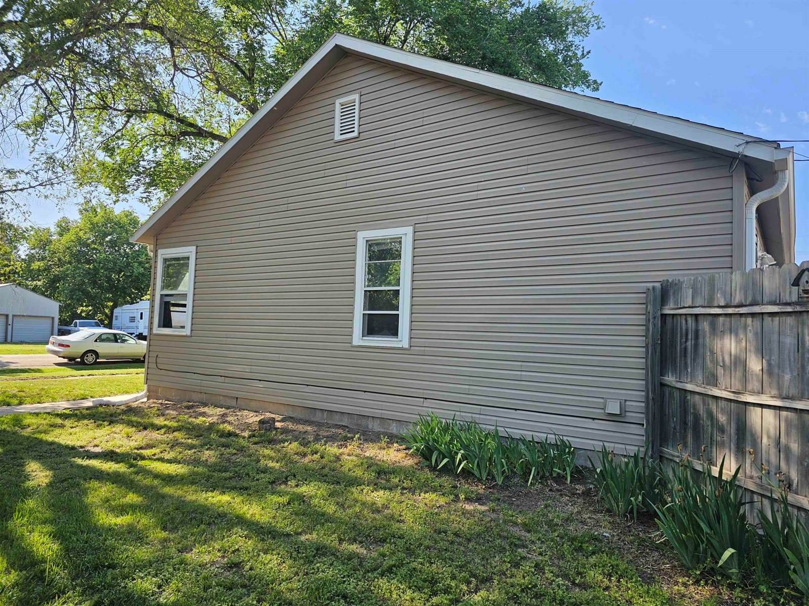 105 South 3rd Street, Smolan, KS 67456