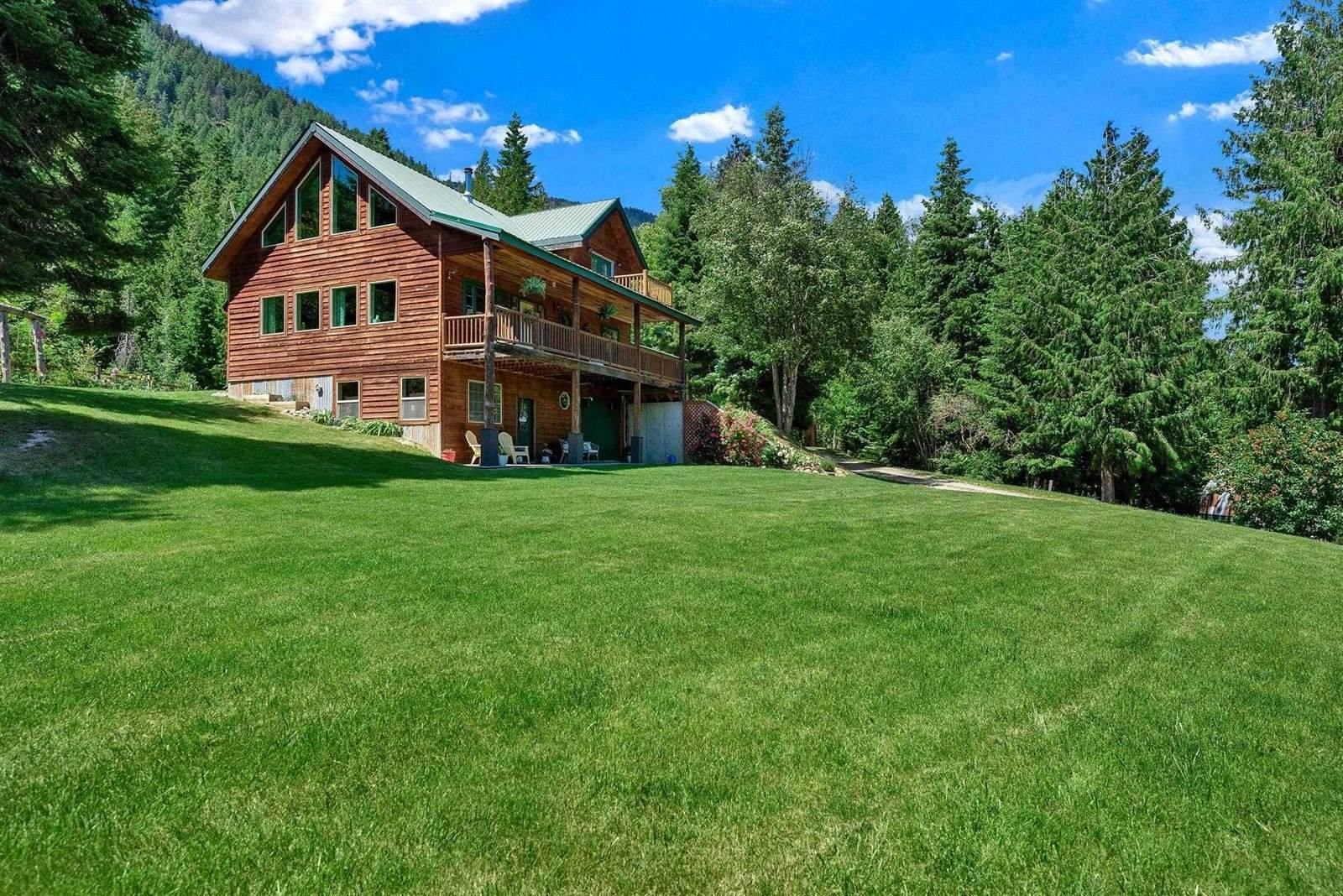 4860 Westside Road, Bonners Ferry, ID 83805