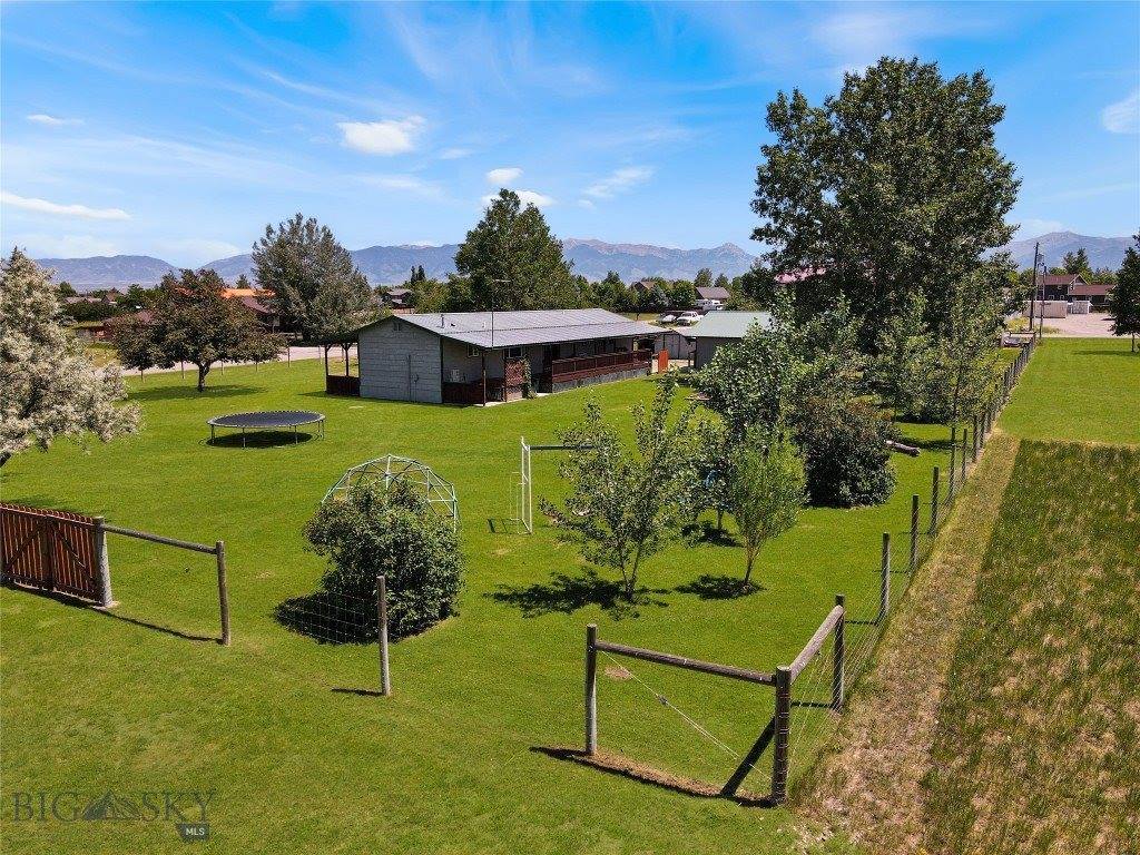 1862 Mactavish Lane, Belgrade, MT 59714